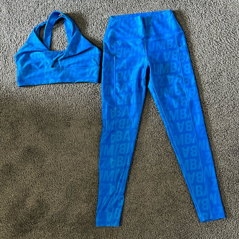 Zumba Blue High Waisted Ankle Leggings (XS) and Bra (M) Set